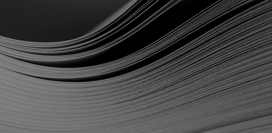Layered Paper Curves