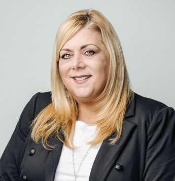 Lisa Peterson